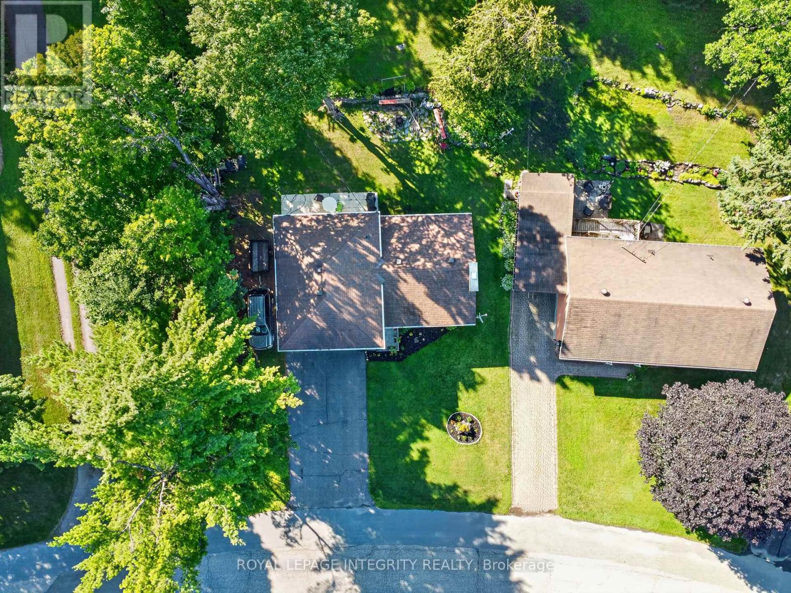 241 WADE AVENUE - 31