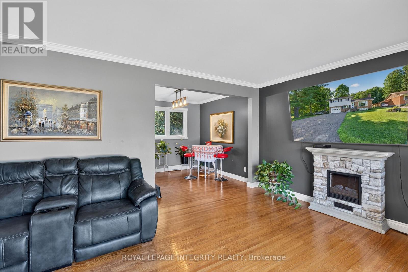 241 WADE AVENUE - Image 7