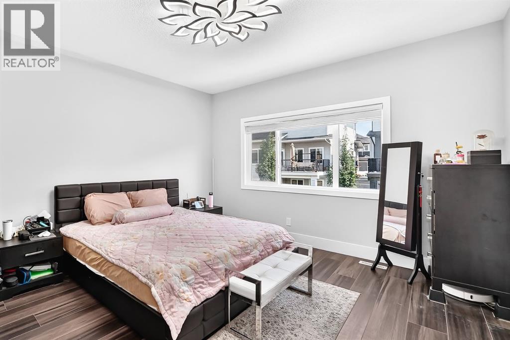 86 Carringvue Manor NW - 14