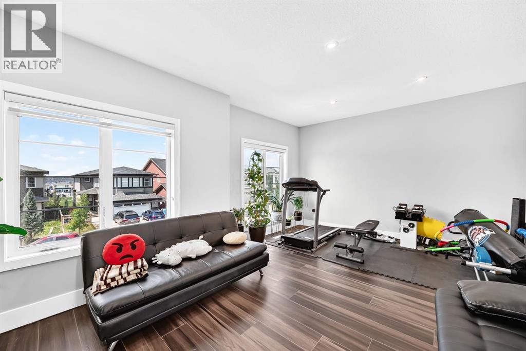 86 Carringvue Manor NW - 22