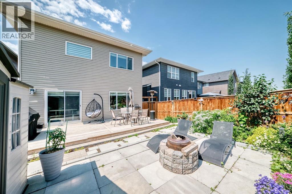 86 Carringvue Manor NW - 34