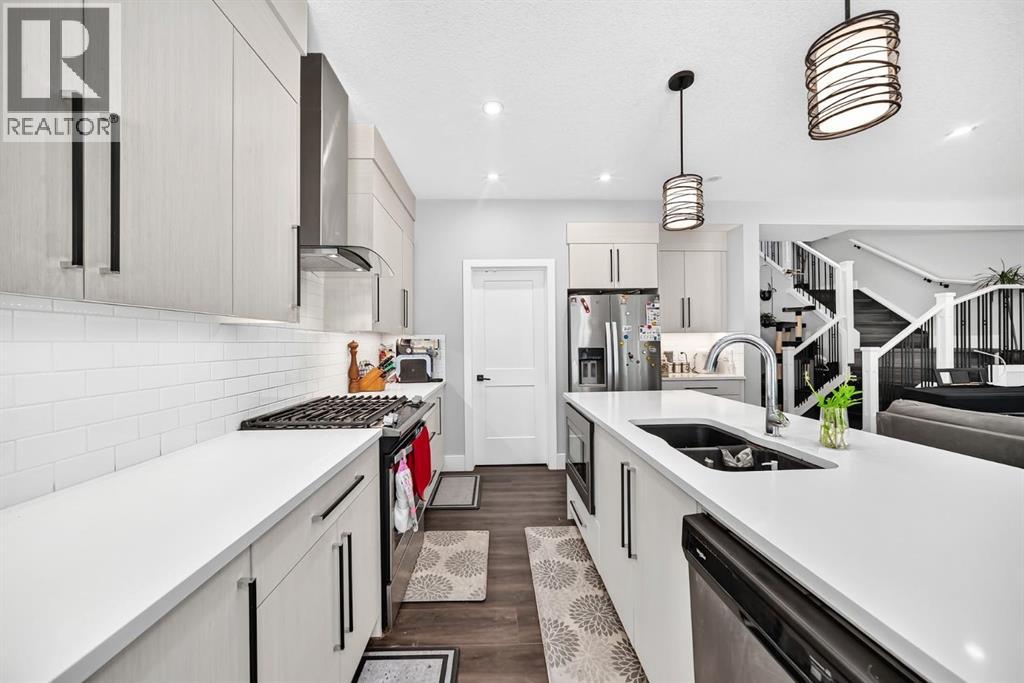86 Carringvue Manor NW - 6