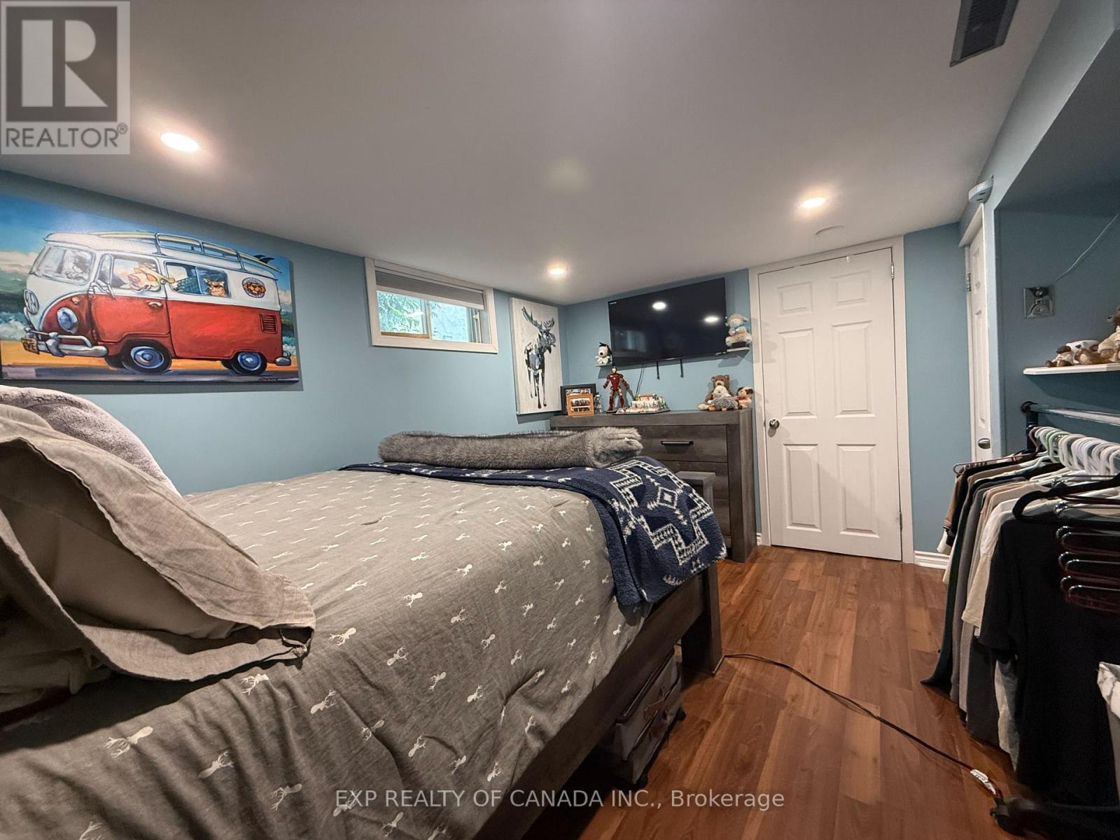 609 PINE STREET S - 19