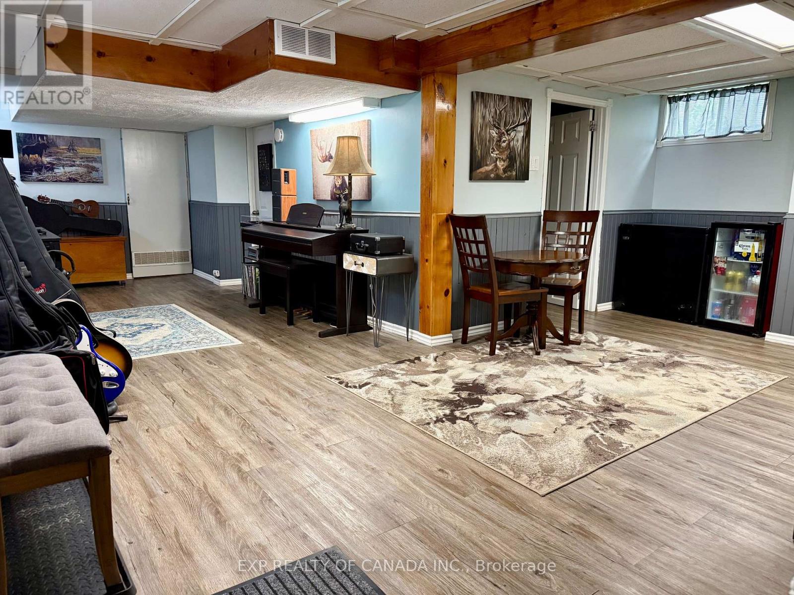 609 PINE STREET S - 22