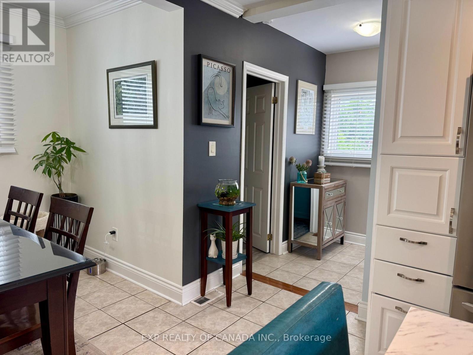 609 PINE STREET S - 7