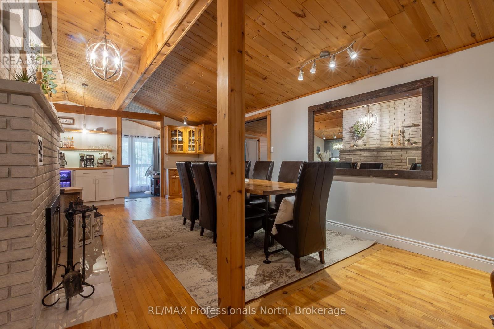 55 GLEN ACRES ROAD - 14