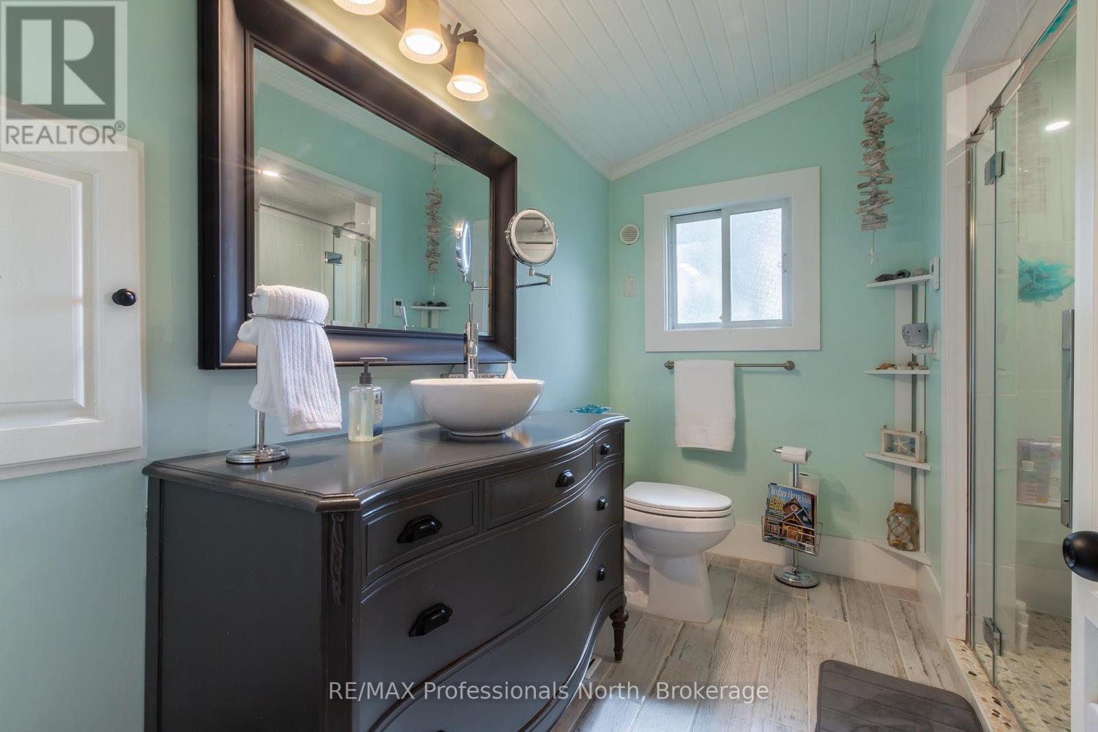 55 GLEN ACRES ROAD - 23