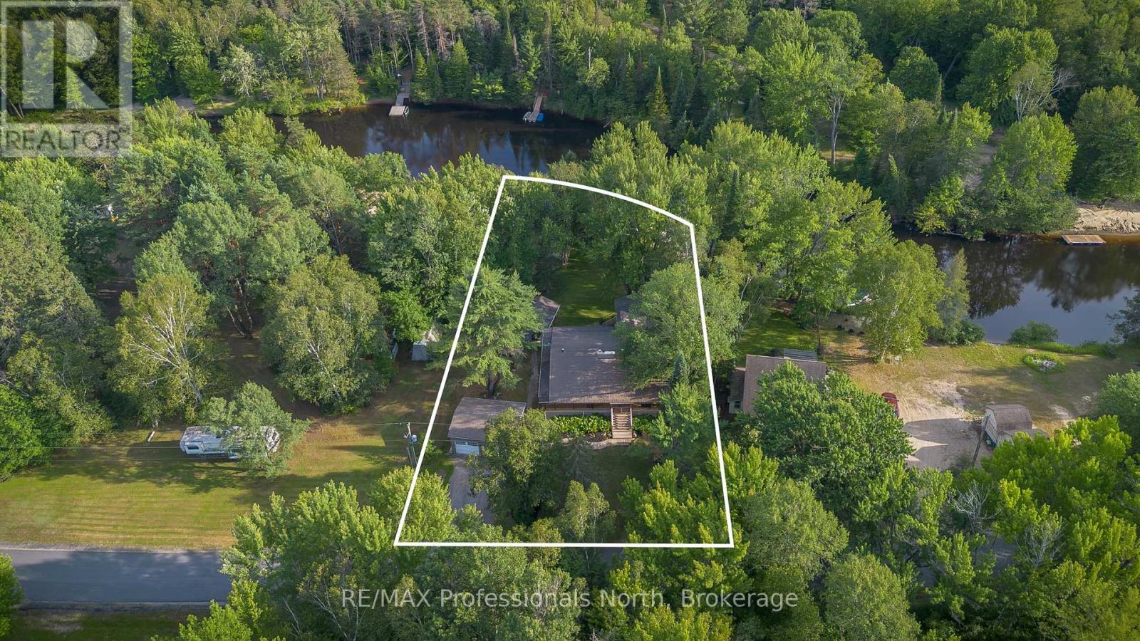 55 GLEN ACRES ROAD - 3