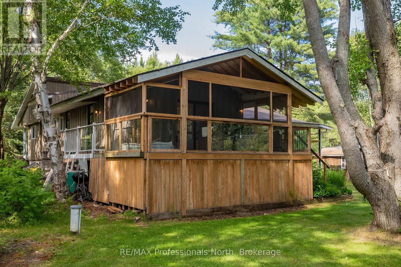 55 GLEN ACRES ROAD - 42