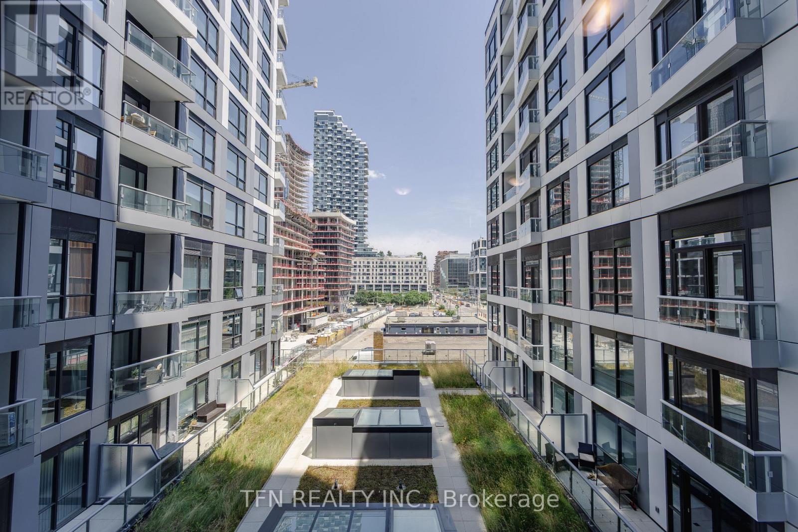 #513 15 RICHARDSON STREET - 10