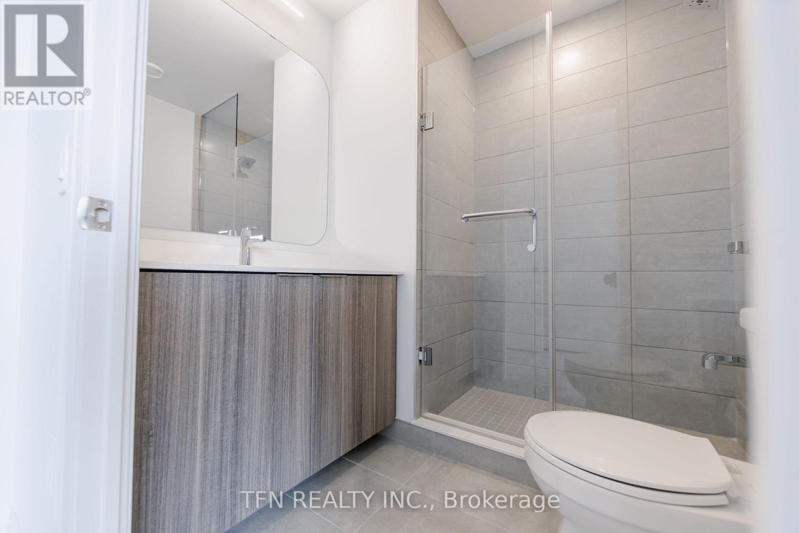 #1318 15 RICHARDSON STREET - 12