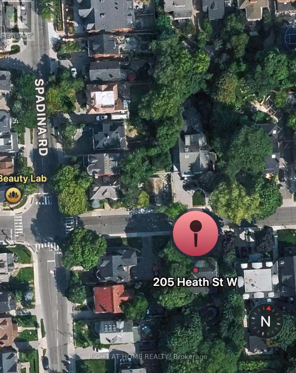 205 HEATH STREET W - Image 4