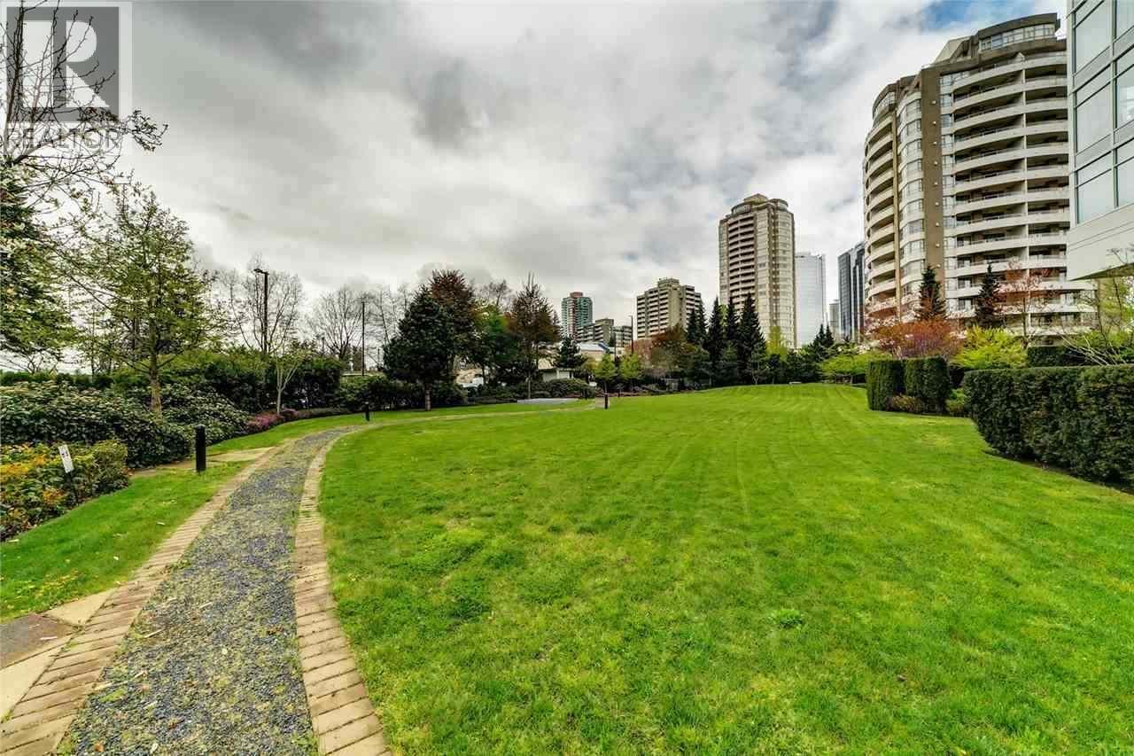 2 Bed, 2 Bath House for Sale in Burnaby – 2201 4880 BENNETT STREET, Burnaby – MLS# R3147968 - Image 9