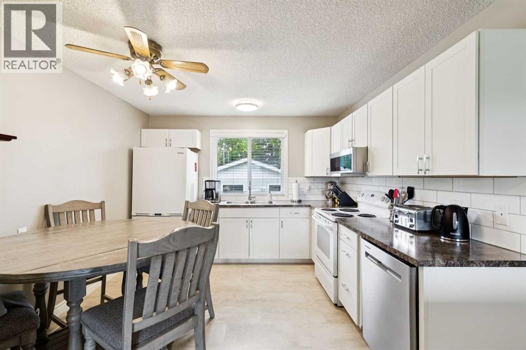 4387 Dovercrest Drive SE - 5