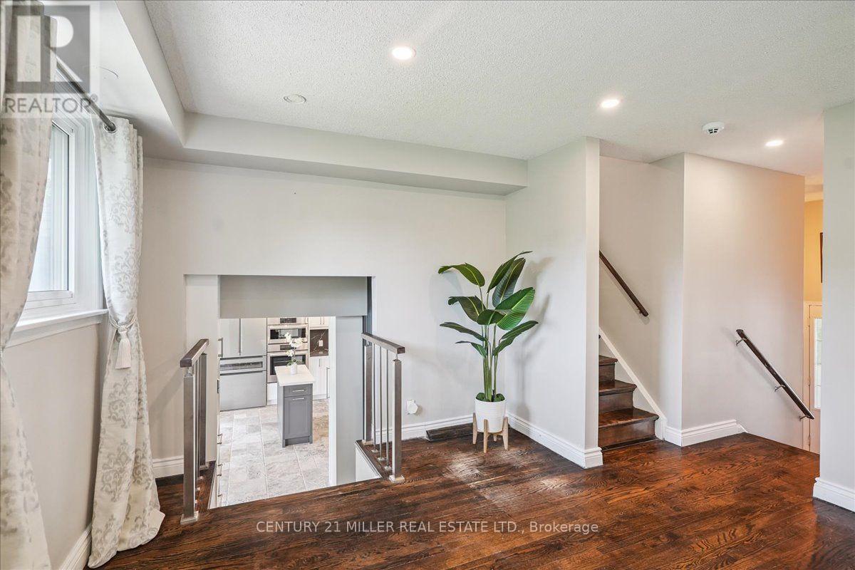 2442 WOBURN CRESCENT - Image 12