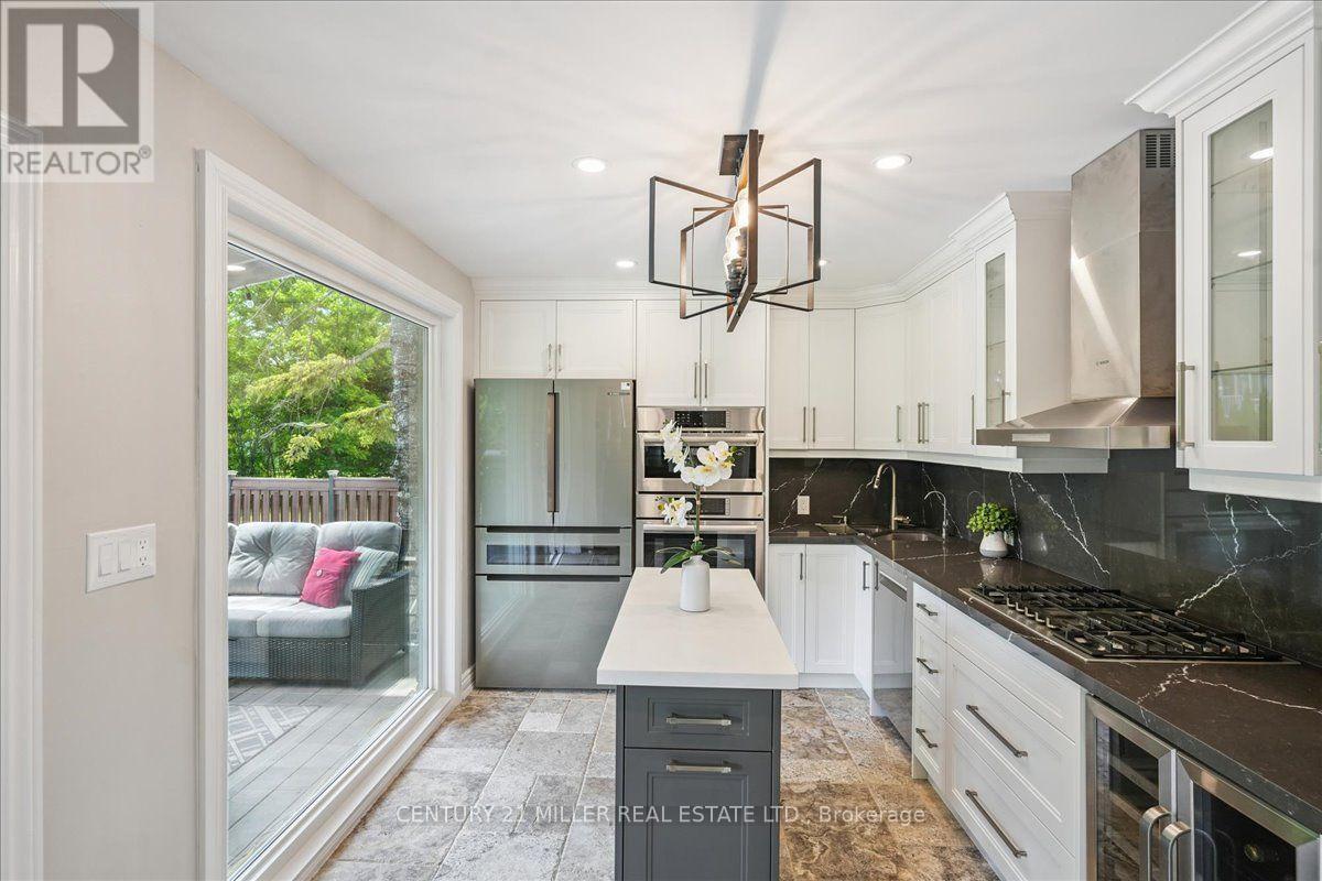 2442 WOBURN CRESCENT - Image 14