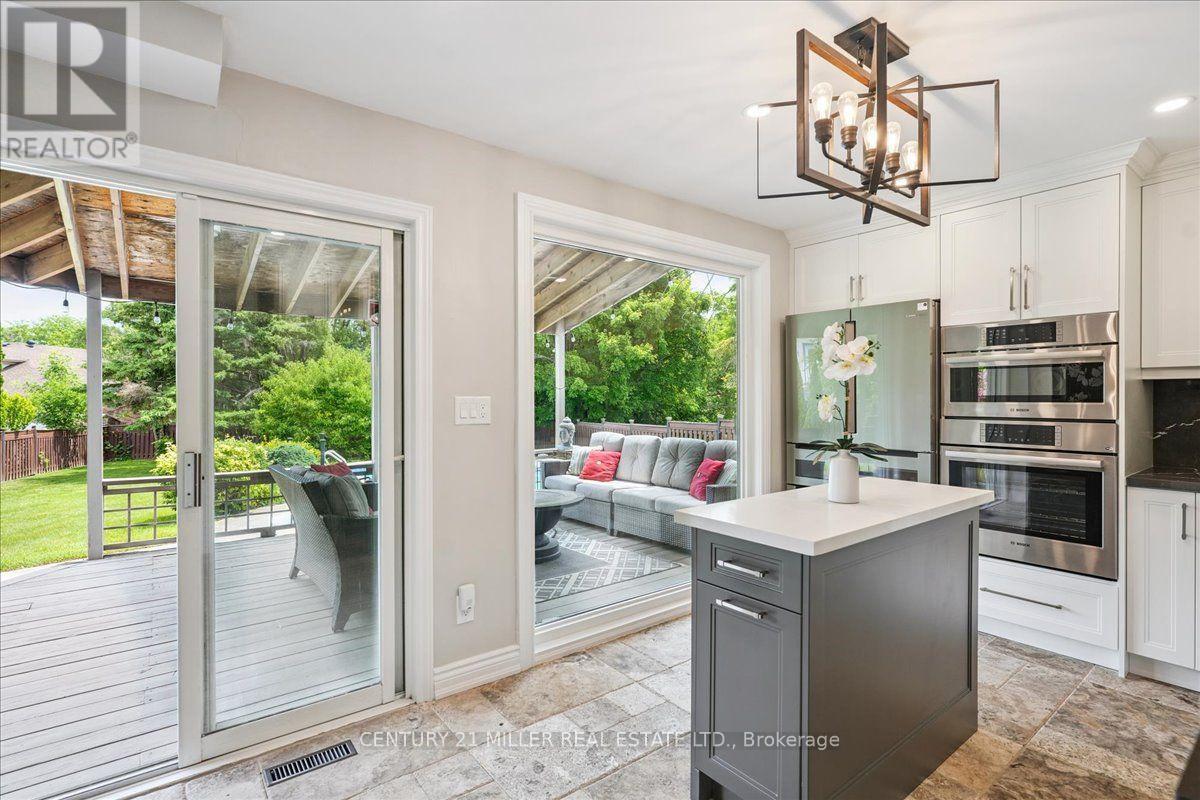 2442 WOBURN CRESCENT - Image 16