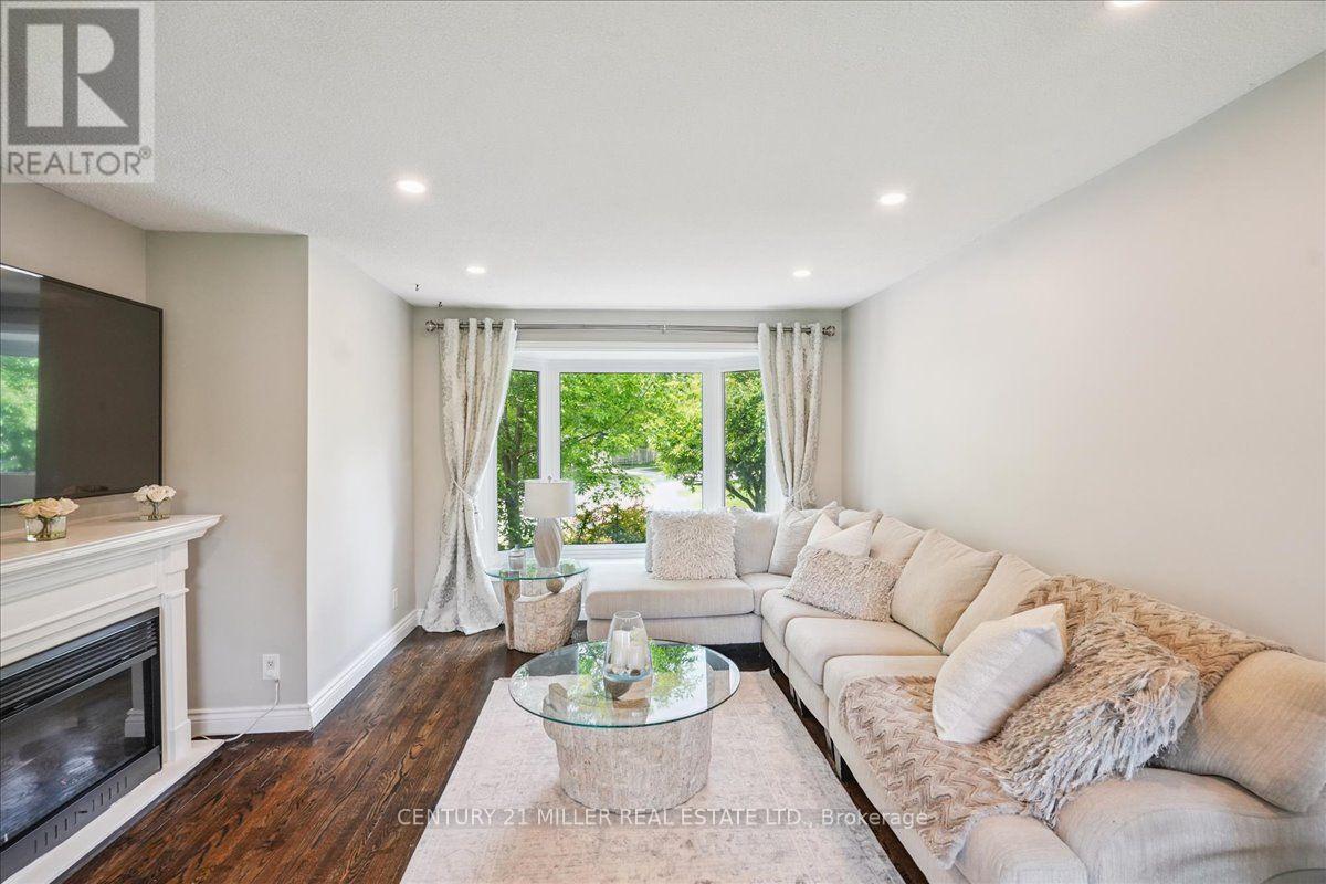2442 WOBURN CRESCENT - Image 7