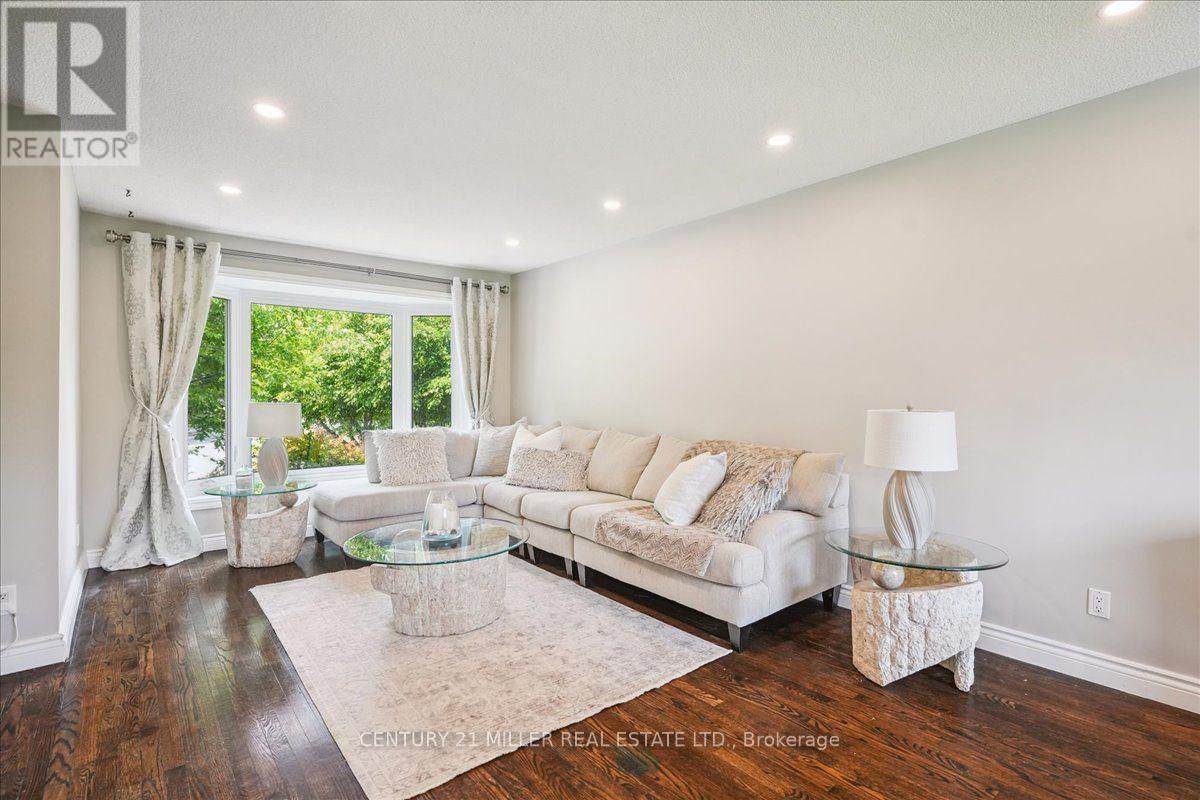 2442 WOBURN CRESCENT - Image 8