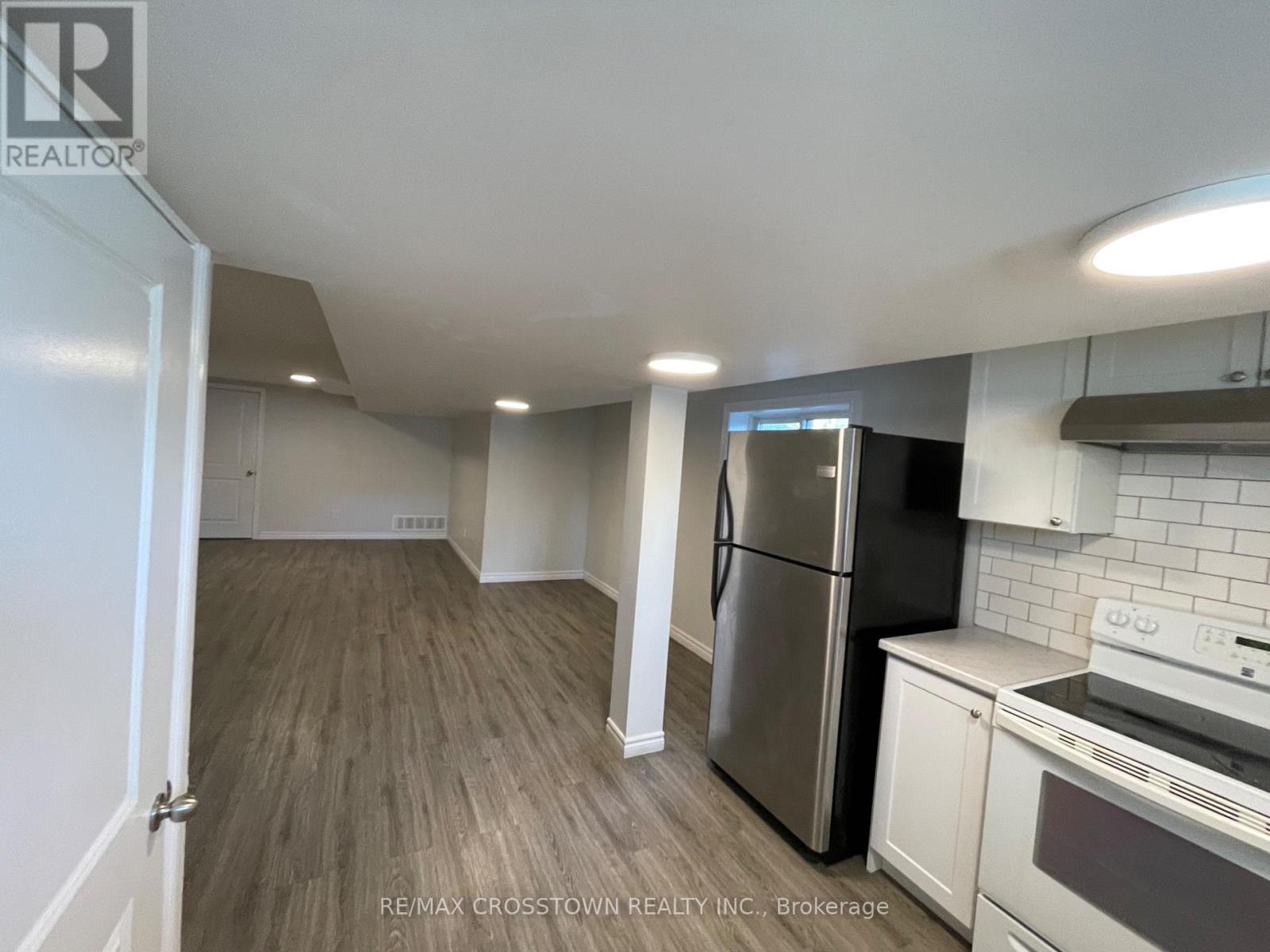 A-BASEMENT - 76A (BASEMENT) OWEN STREET, Barrie (Codrington) — photo 3