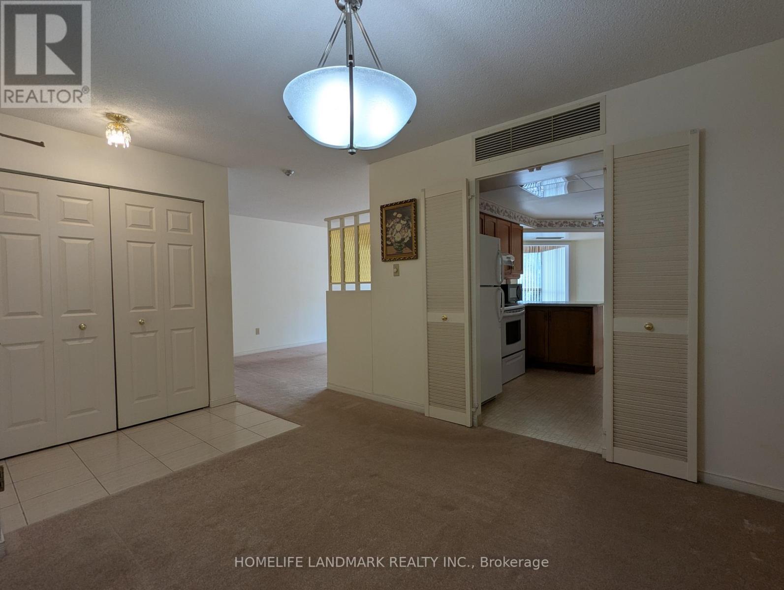 #306 265 WESTCOURT PLACE - 6
