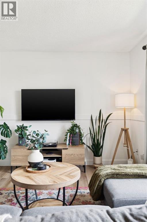 #18 11240 6 Street SW - 15