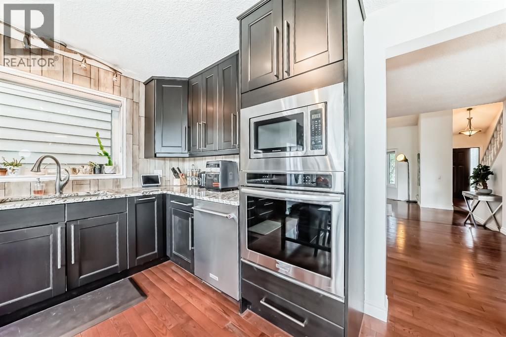 15 Hawkcliff Way NW - 13