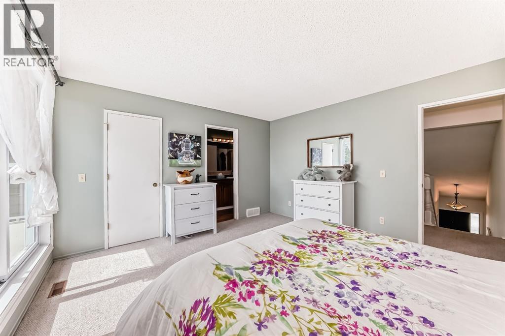 15 Hawkcliff Way NW - 26