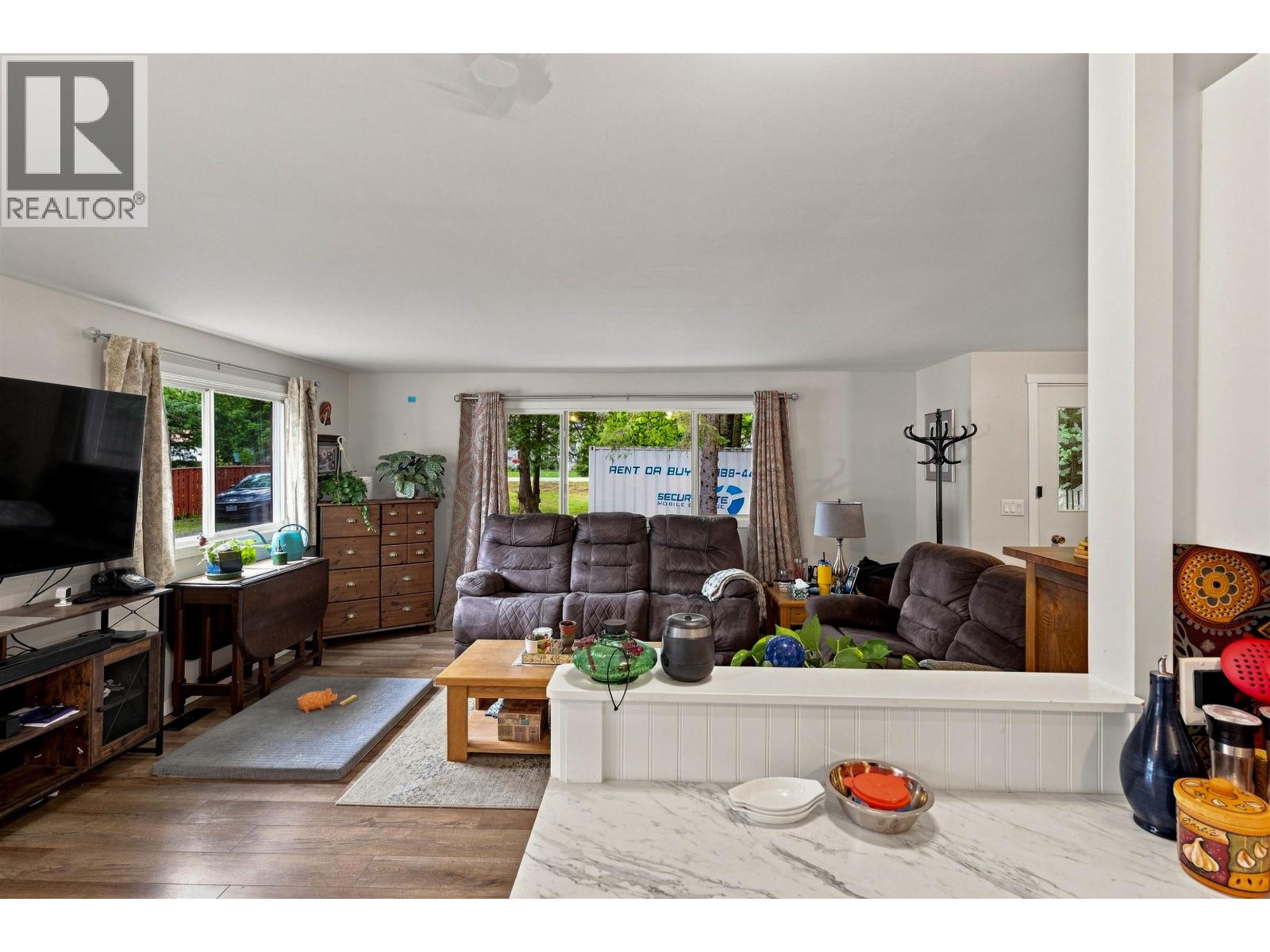 2945 THORNHILL STREET - 8