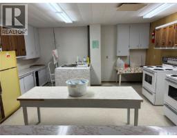300 Queen Street, Raymore, SK S0A0E1 Photo 12
