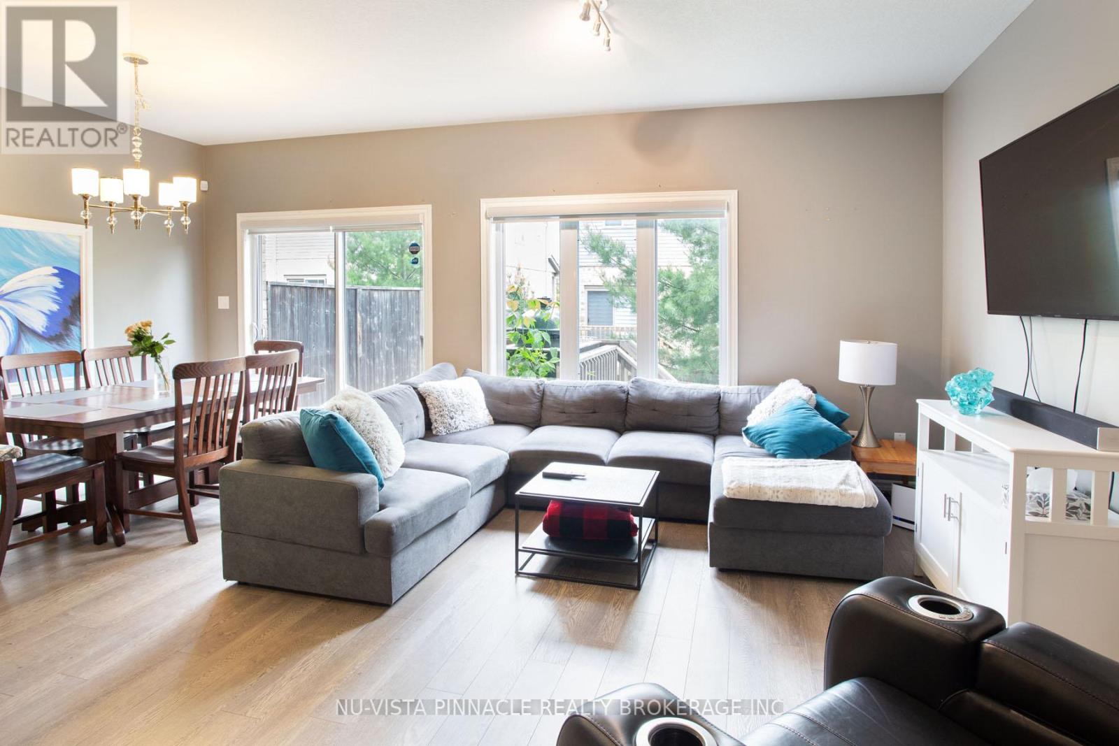 #11 1924 CEDARHOLLOW BOULEVARD - Image 14