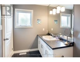 11 - 1924 Cedarhollow Boulevard, London North, ON N5X0K3 Photo 29