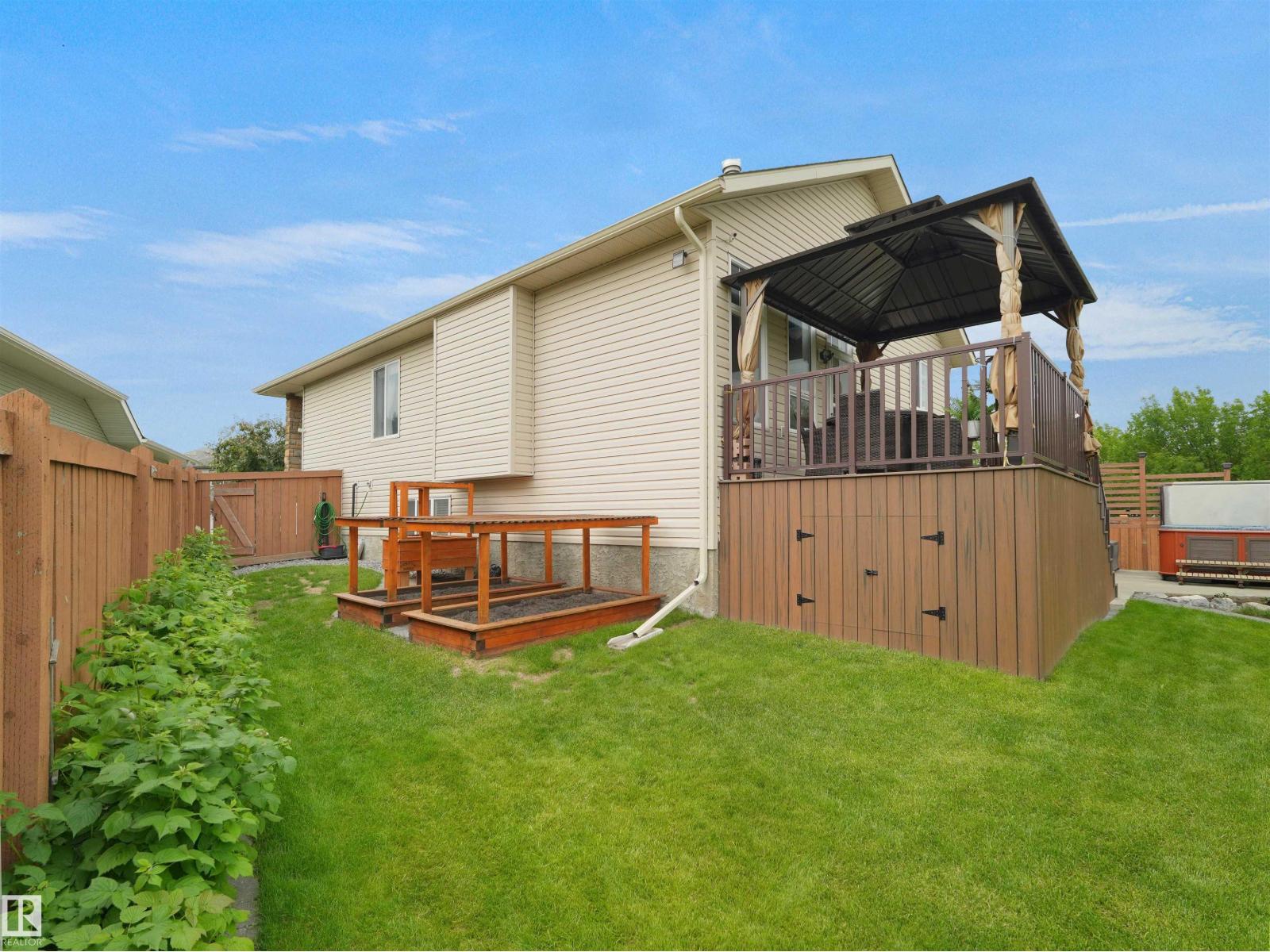 3704 141 AV NW - 10