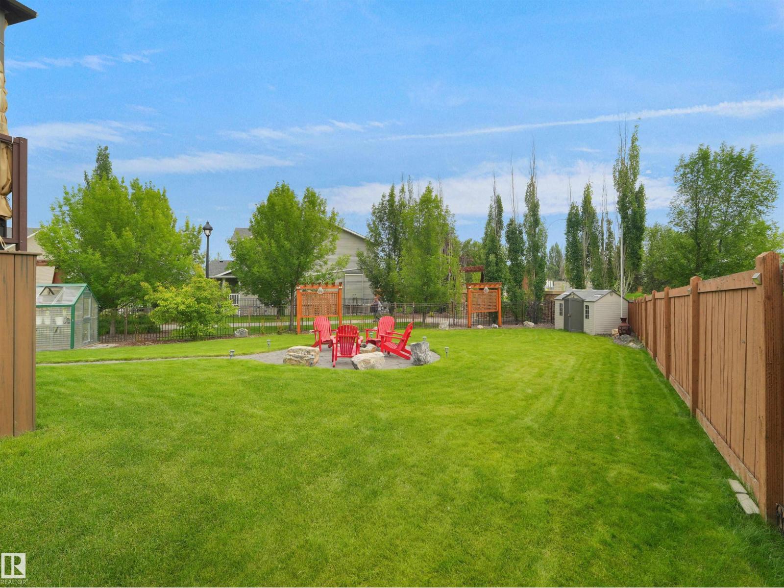 3704 141 AV NW - 4