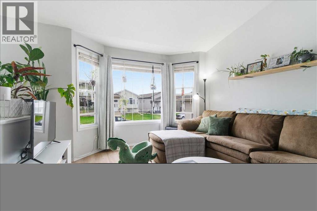 11218 76 Avenue - 3