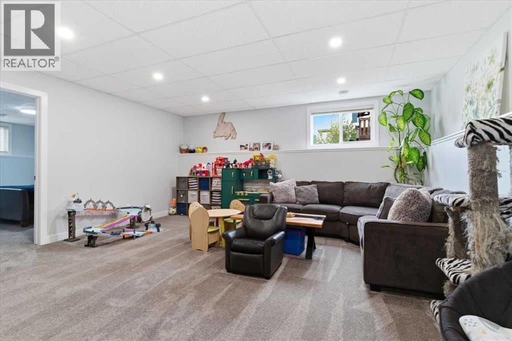 11218 76 Avenue - 17