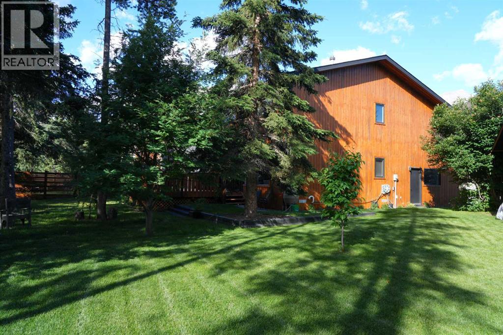 803 800 Larch Place - 3