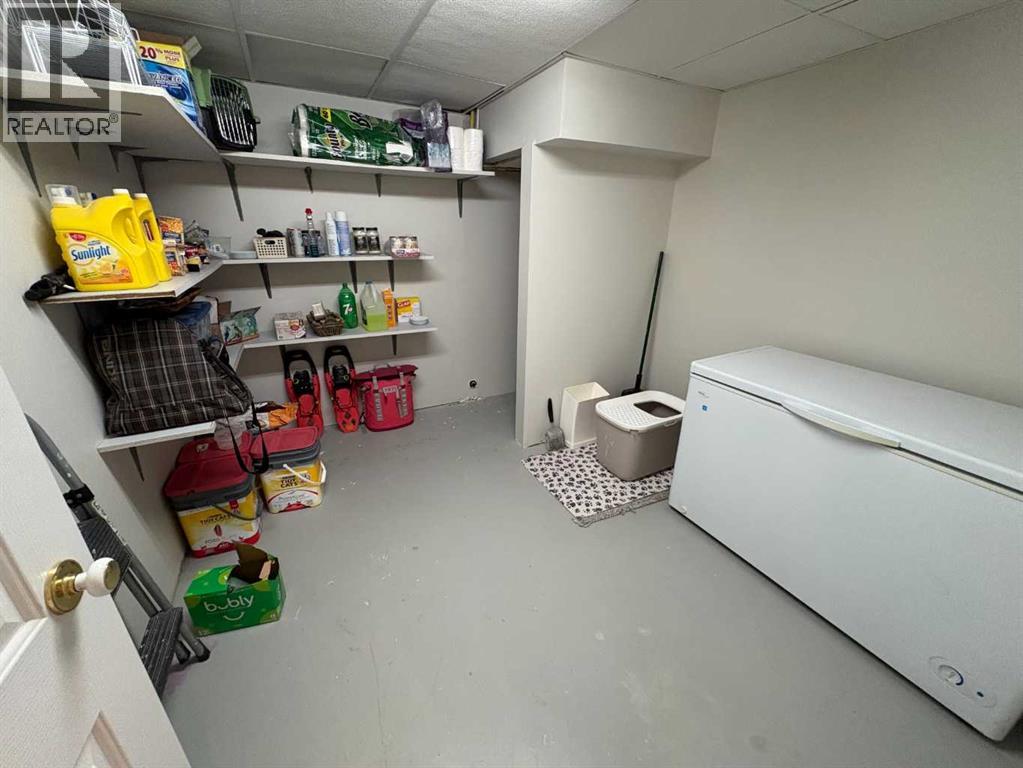 9610 79 Avenue - 20