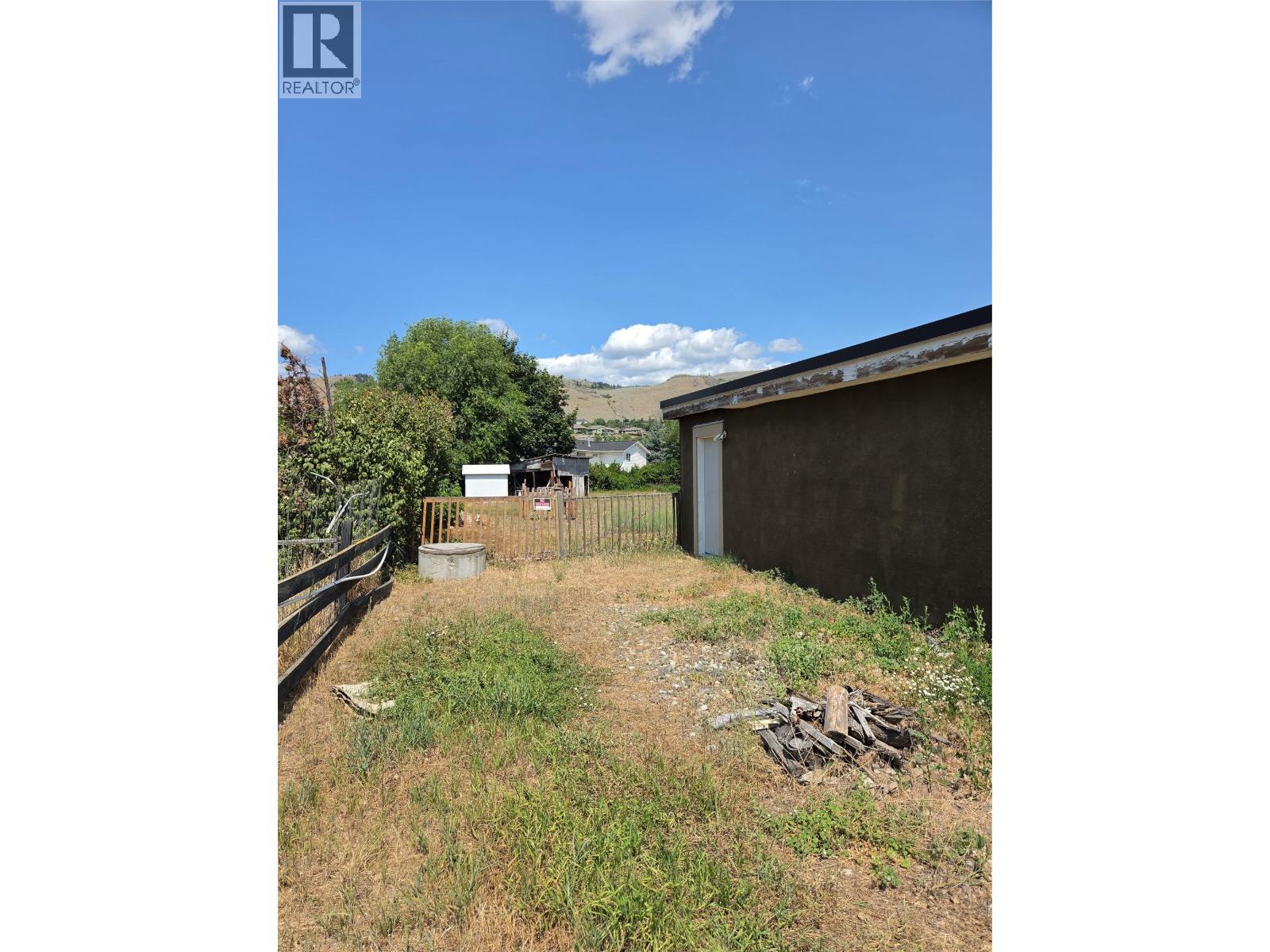 5565 Okanagan Landing Road - 19