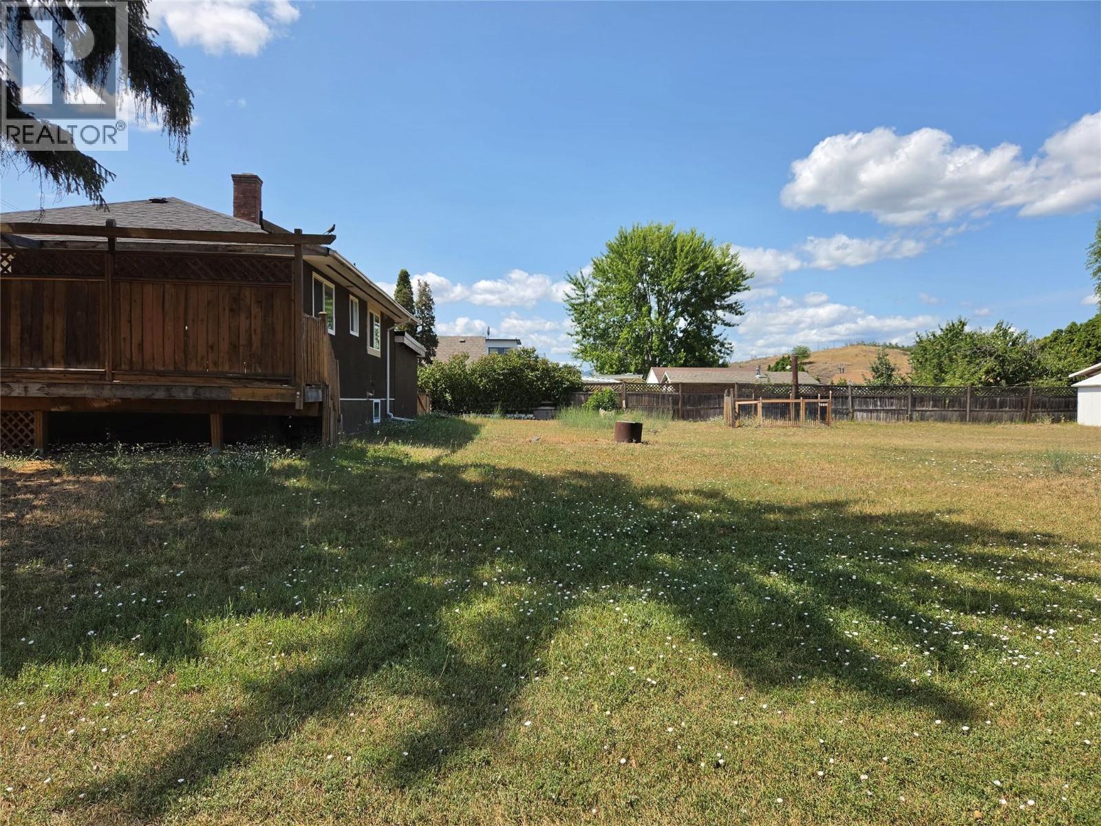 5565 Okanagan Landing Road - 3