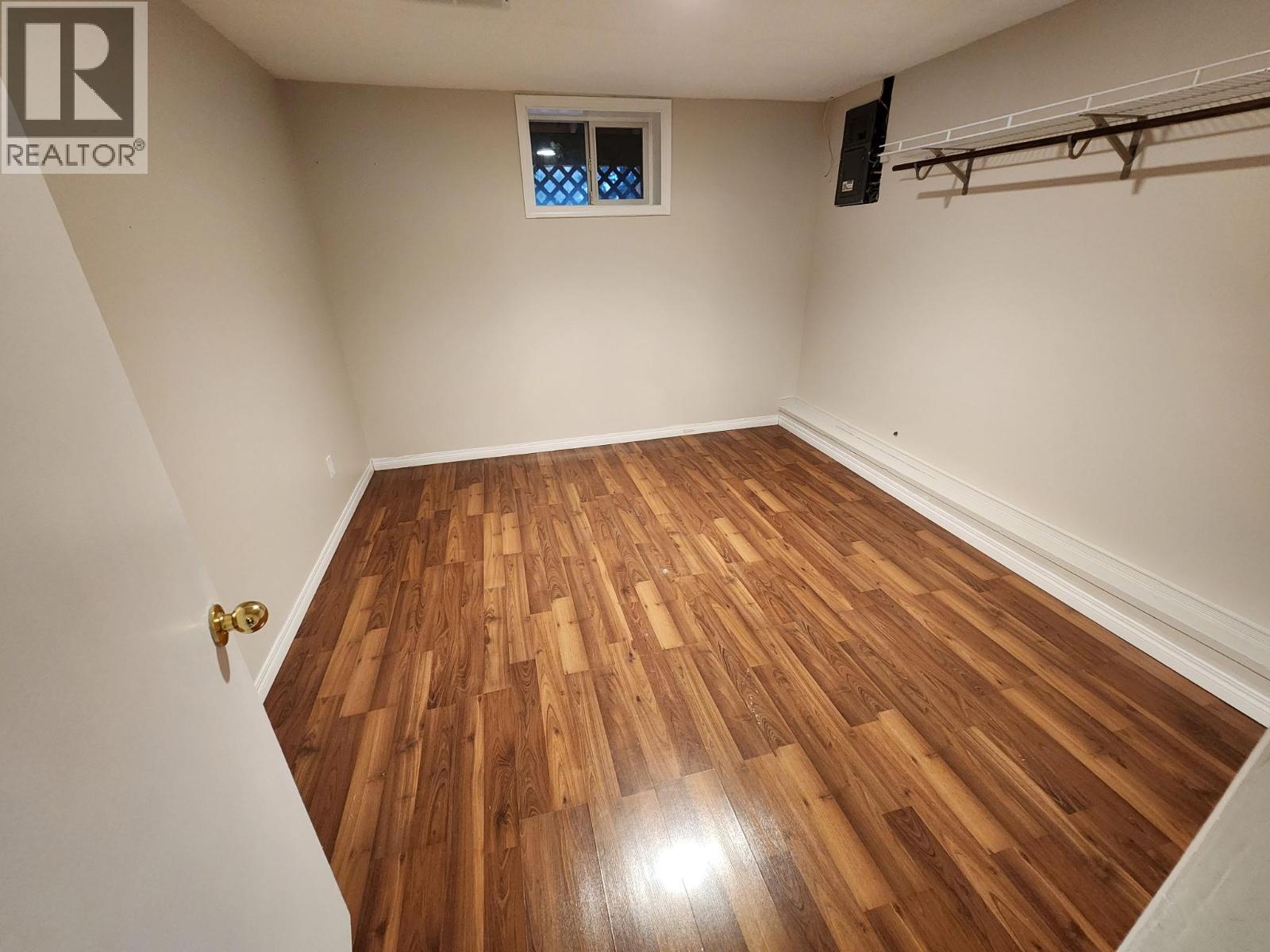 5565 Okanagan Landing Road - 9