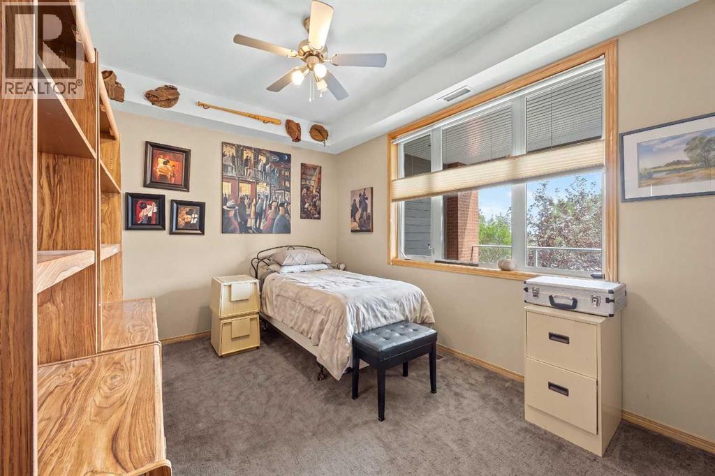 #225 15 Everstone Drive SW - 16
