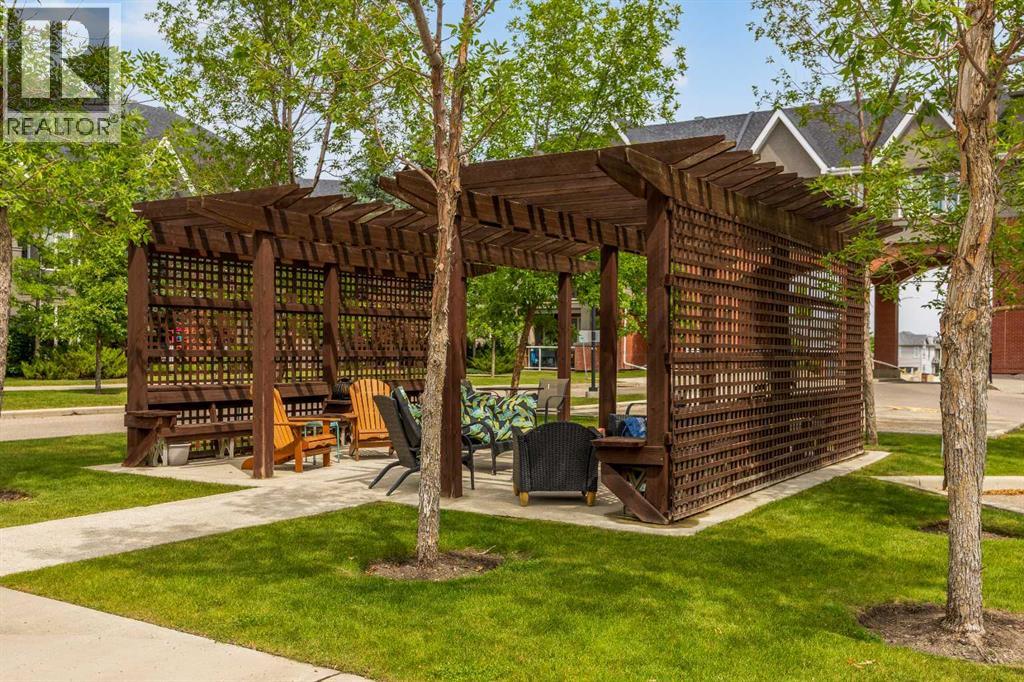 #225 15 Everstone Drive SW - 28