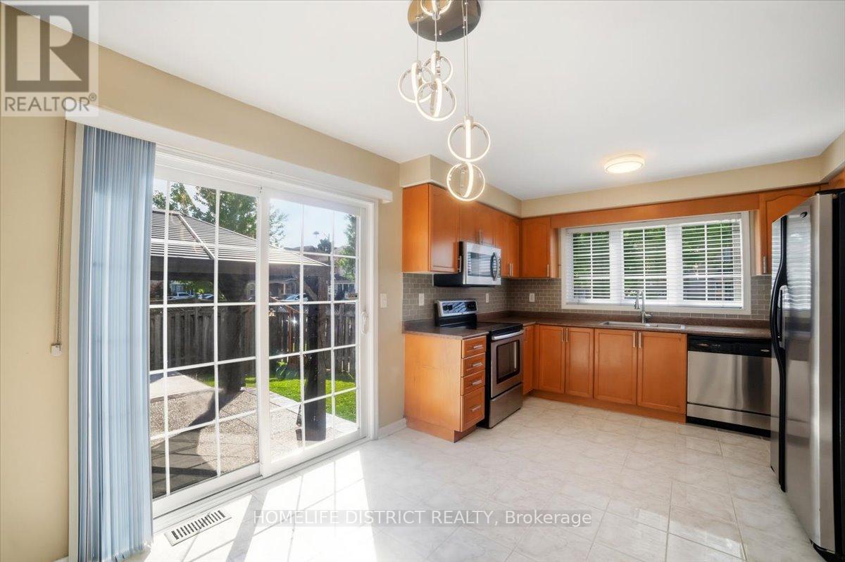 901 BENNETT BOULEVARD - 13