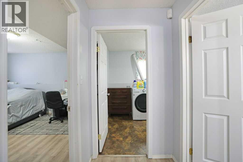 68 Upland Street - 33