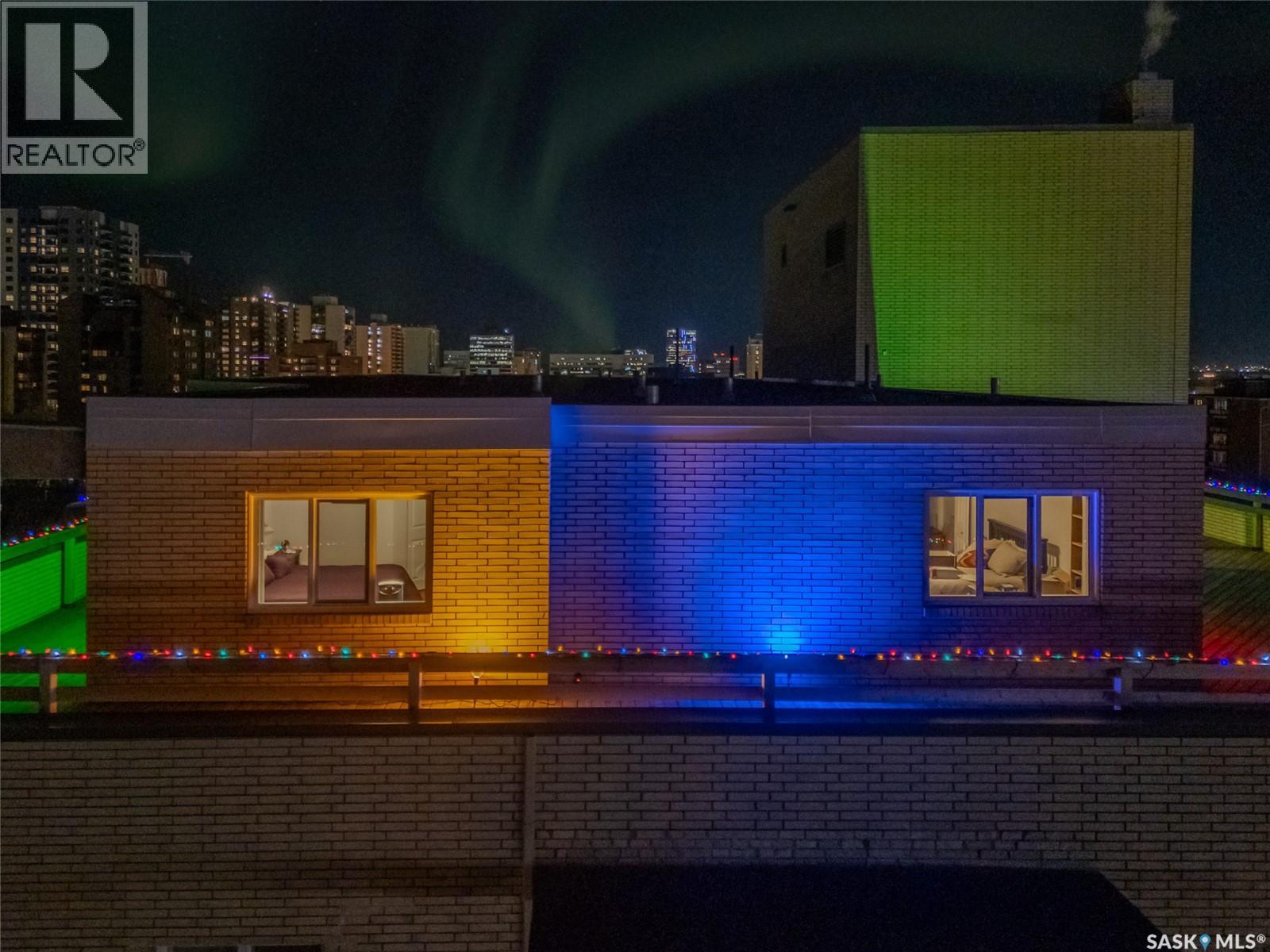 #Penthouse B 537 4th AVENUE N - 51