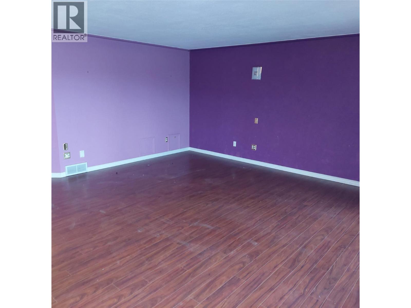 197 Ritchie Court - 11