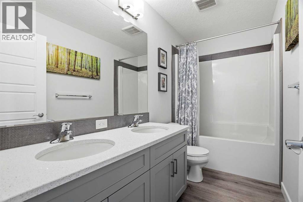 110 Drake Landing Gardens - Image 37