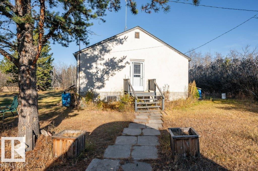 3 56408 Hwy 28 - 9