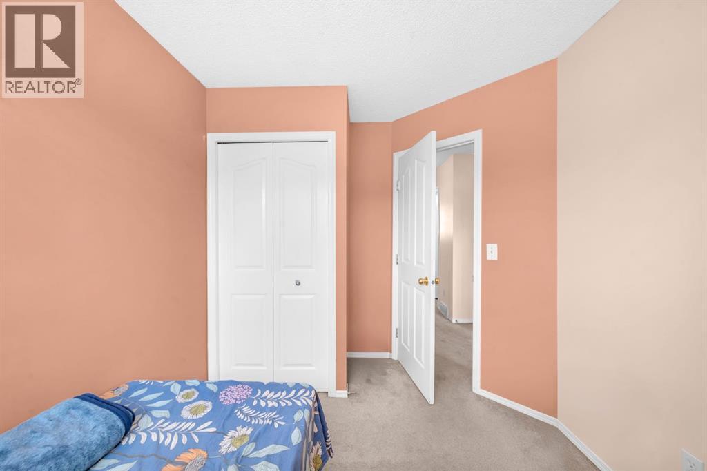 #2204 111 Tarawood Lane NE - 12